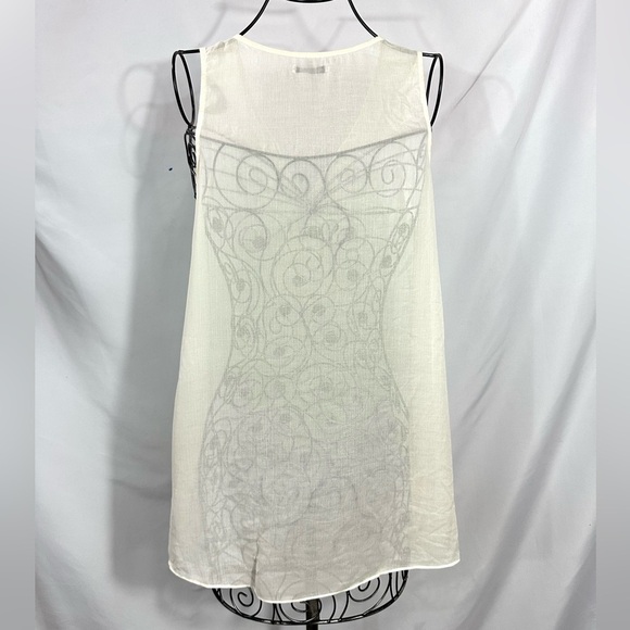 Manoukian white gauzy beaded front tank - Picture 7 of 7